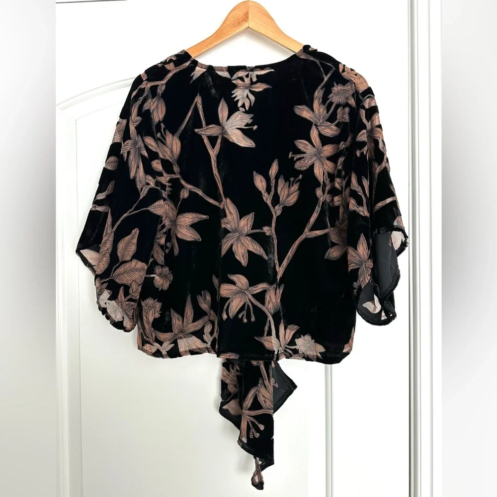 By Together + Collection Velvet Burnout Top - Picture 2 of 3